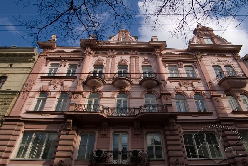 Кращі університети Львова: де вчитися сьогодні найпрестижніше